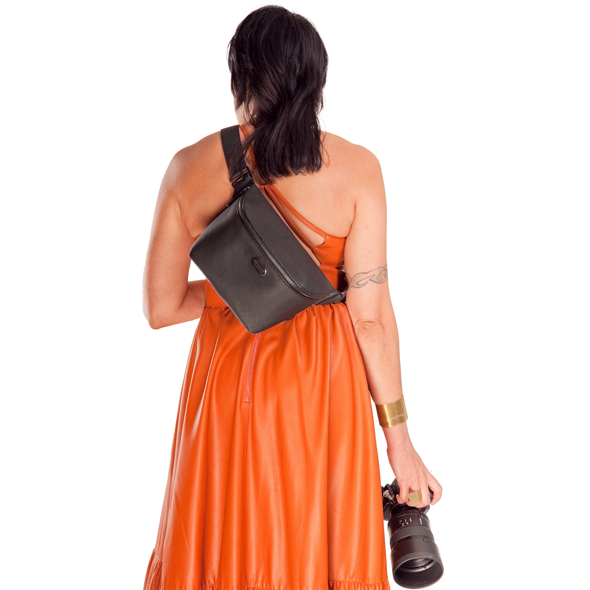 1540: SpiderPro Leather Sling Pouch