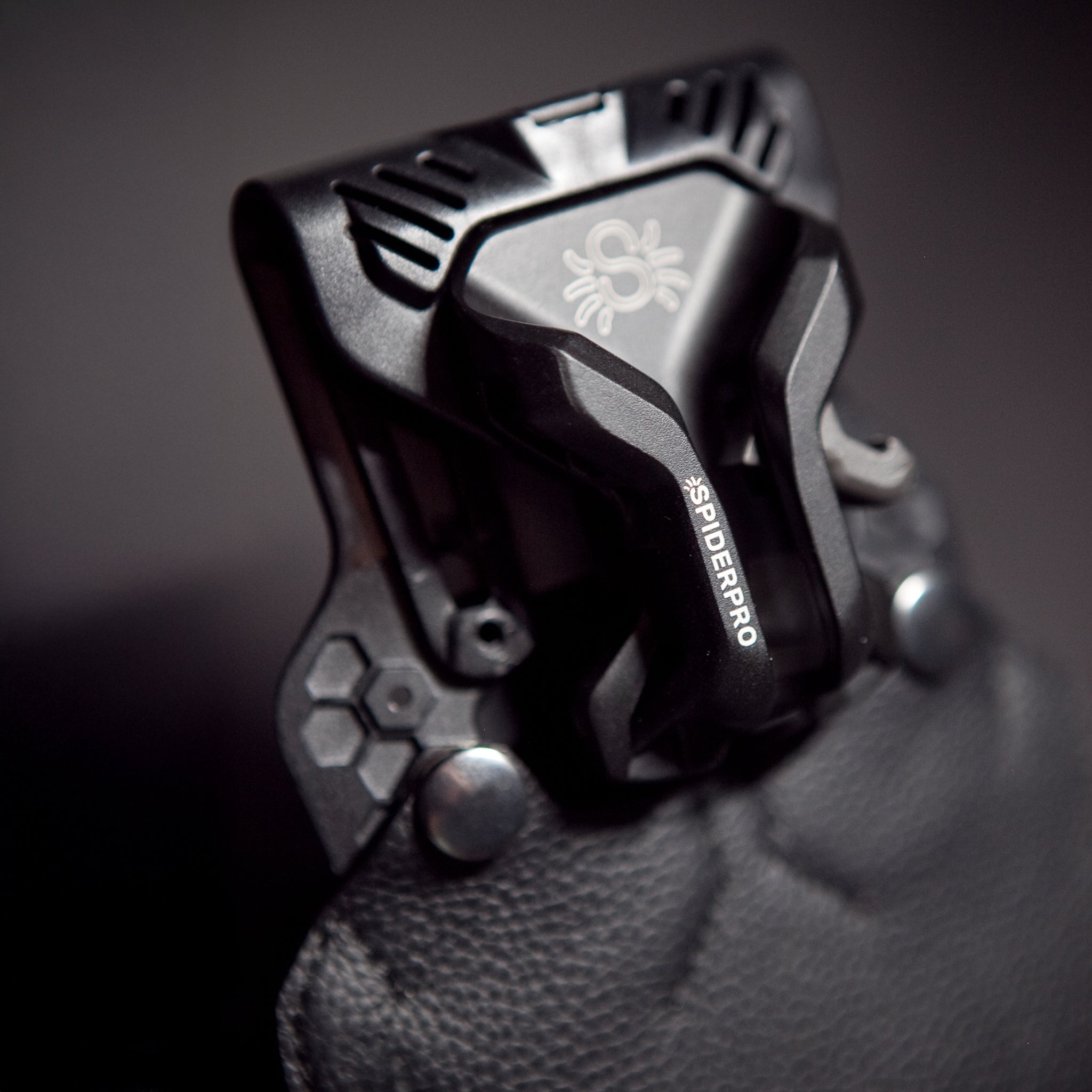SpiderPro Holster v3 + Suspension Clip