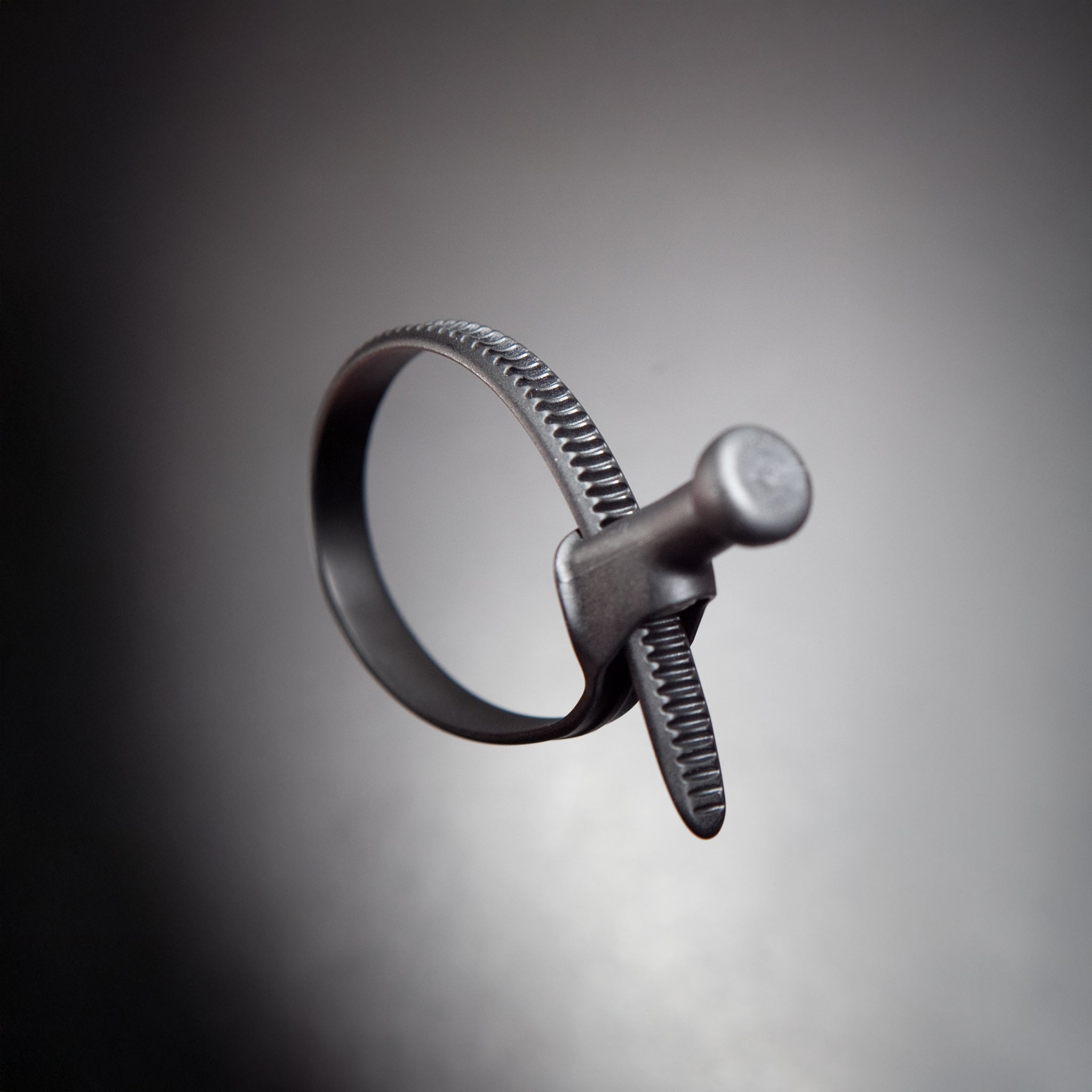 5610TH: Spider Pro Accessory Grip v3