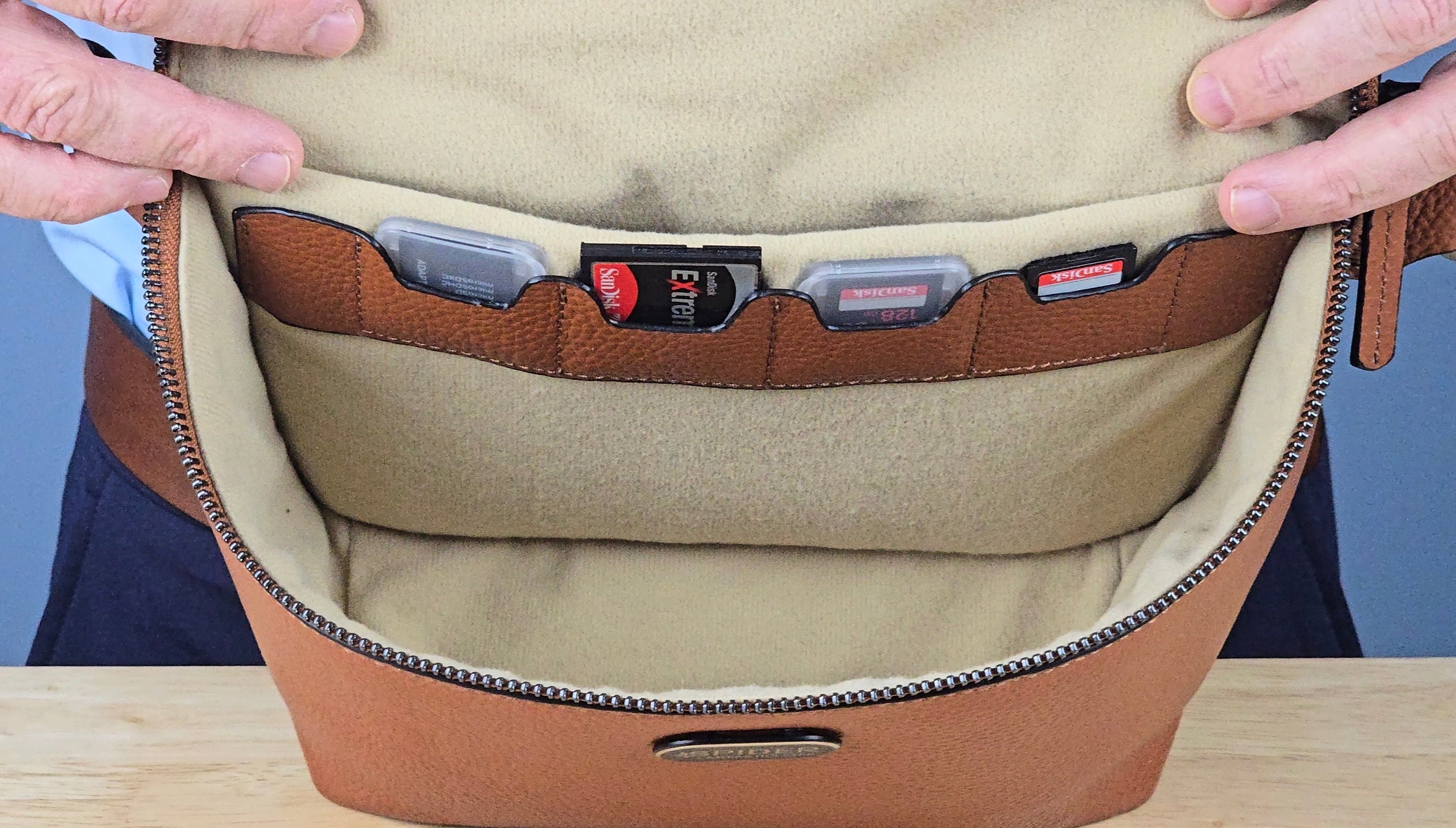 SpiderPro Leather Sling Pouch