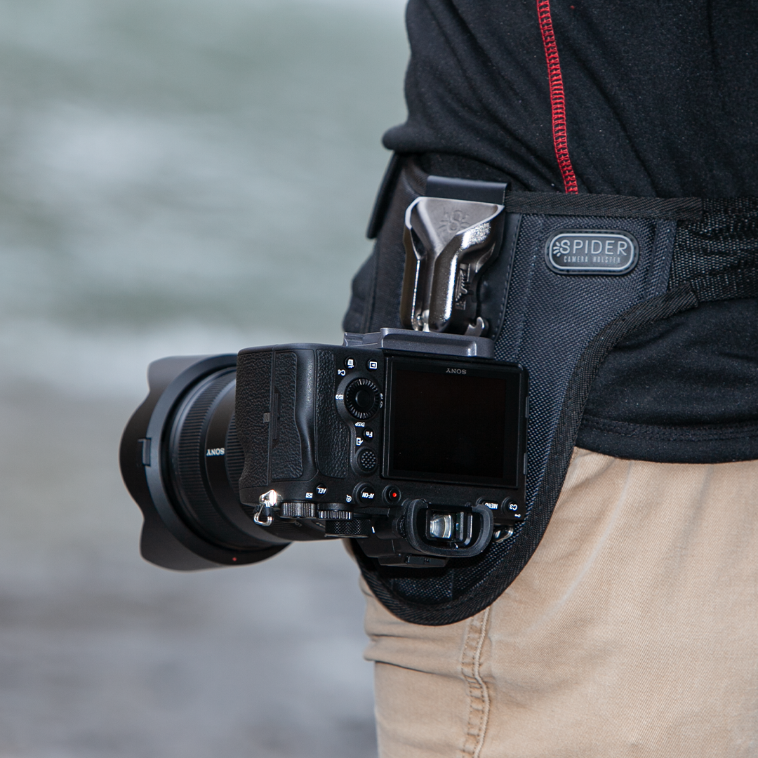 SpiderPro Single Mirrorless Camera System v2 - Spider Camera Holster